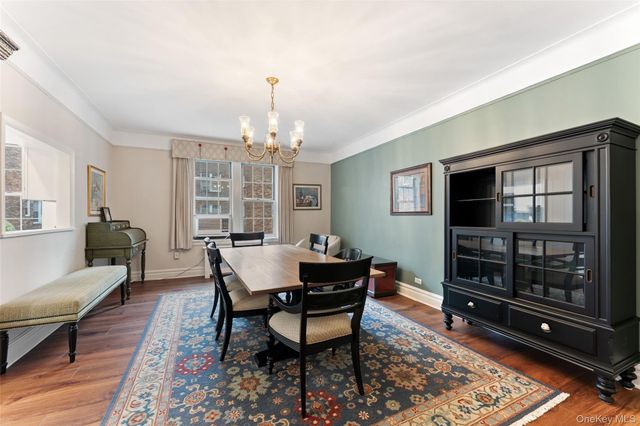 25 Parkview Avenue 3A, Bronxville, NY 10708