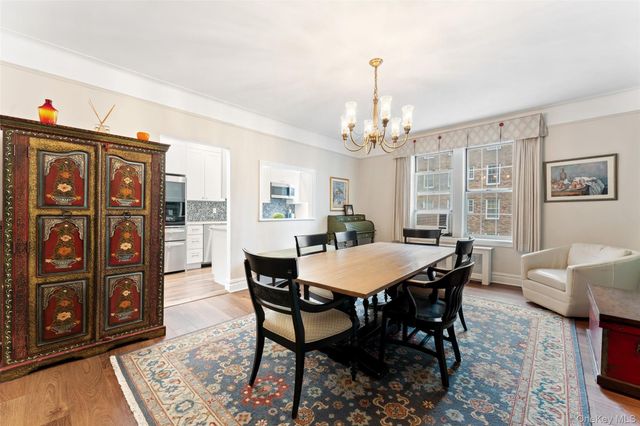 25 Parkview Avenue 3A, Bronxville, NY 10708