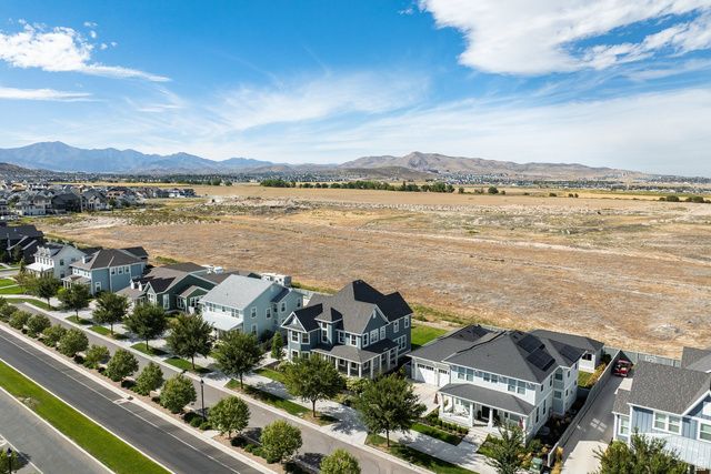 462 W FOUNDERS BLVD, Saratoga Springs, UT 84045
