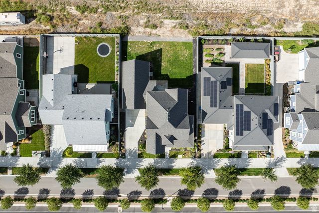 462 W FOUNDERS BLVD, Saratoga Springs, UT 84045