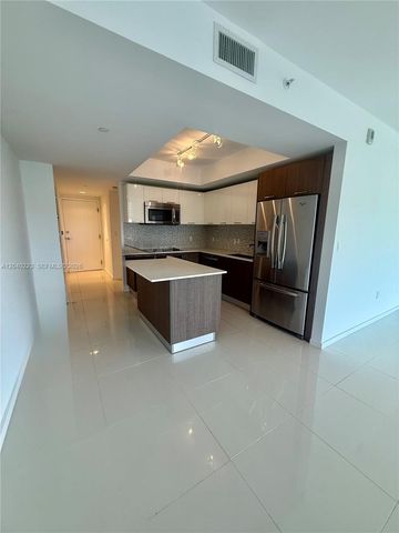 5252 NW 85th Avenue 1102, Doral, FL 33166