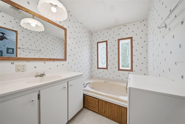 6261 W MONTICELLO STREET, Homosassa, FL 34448
