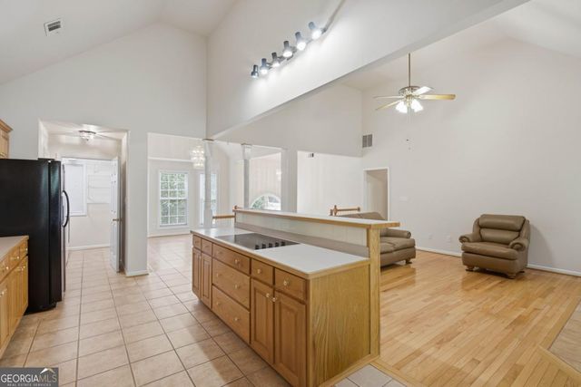 3990 F A A Road, Cumming, GA 30041