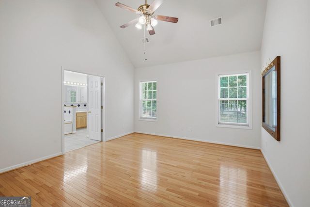 3990 F A A Road, Cumming, GA 30041