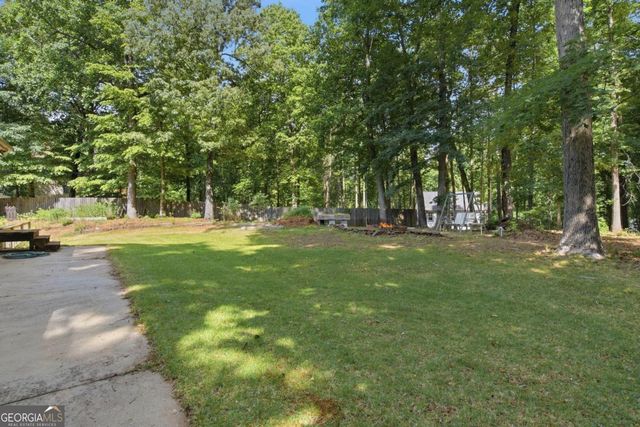 3990 F A A Road, Cumming, GA 30041