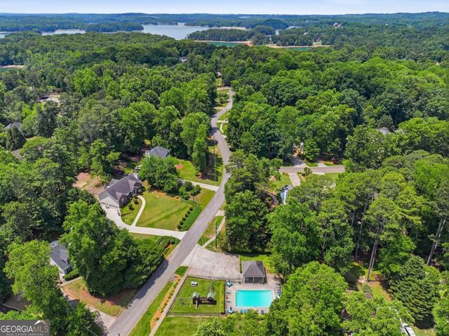 3990 F A A Road, Cumming, GA 30041