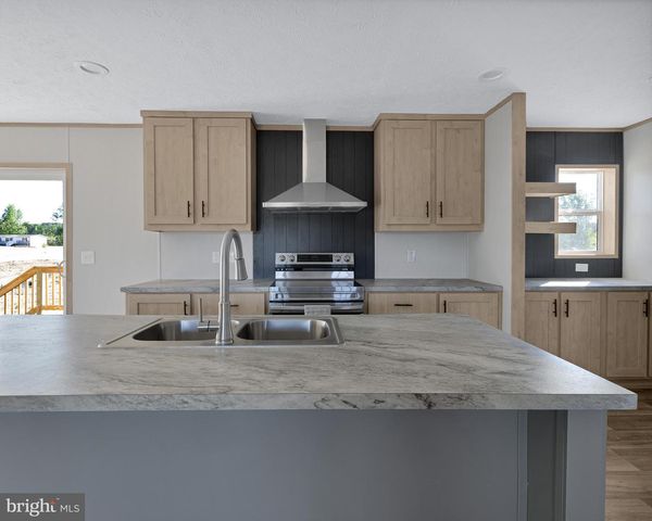 351 MOOREFIELD RD, Mineral, VA 23117