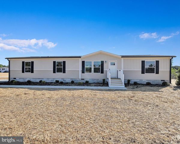 351 MOOREFIELD RD, Mineral, VA 23117