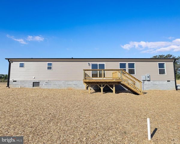 351 MOOREFIELD RD, Mineral, VA 23117