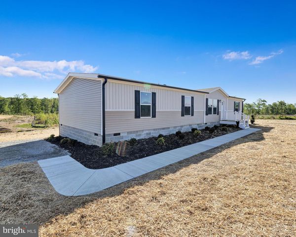 351 MOOREFIELD RD, Mineral, VA 23117