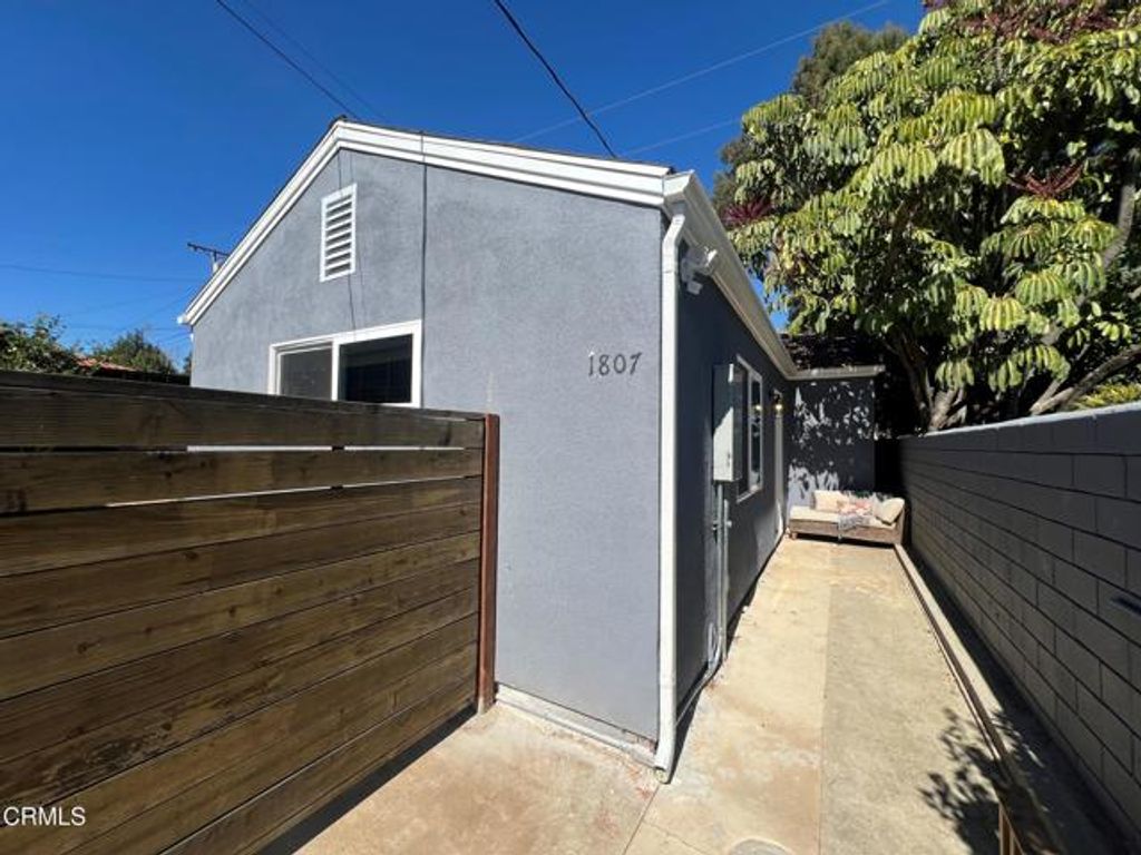 1807 Meadowbrook Road, Altadena, CA 91001