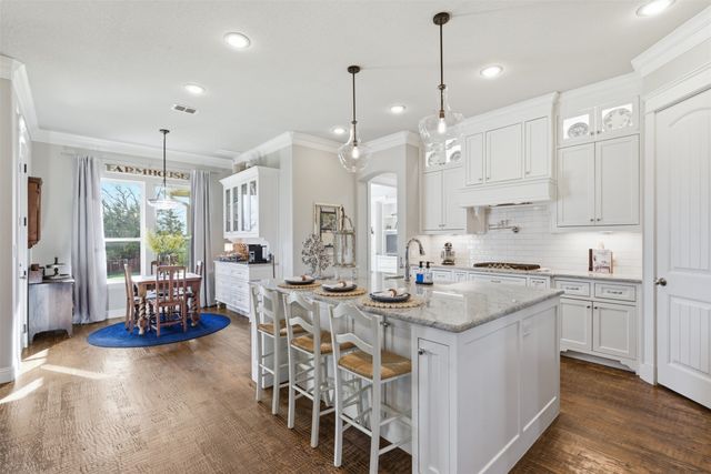 1201 Parkway Lane, Pilot Point, TX 76258