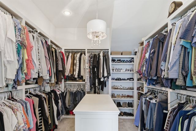 1201 Parkway Lane, Pilot Point, TX 76258