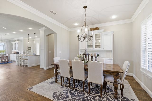 1201 Parkway Lane, Pilot Point, TX 76258