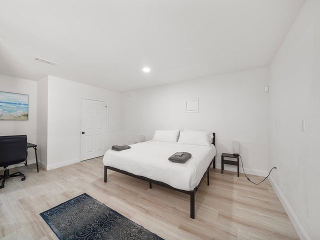8007 Beluche Drive, Galveston, TX 77551