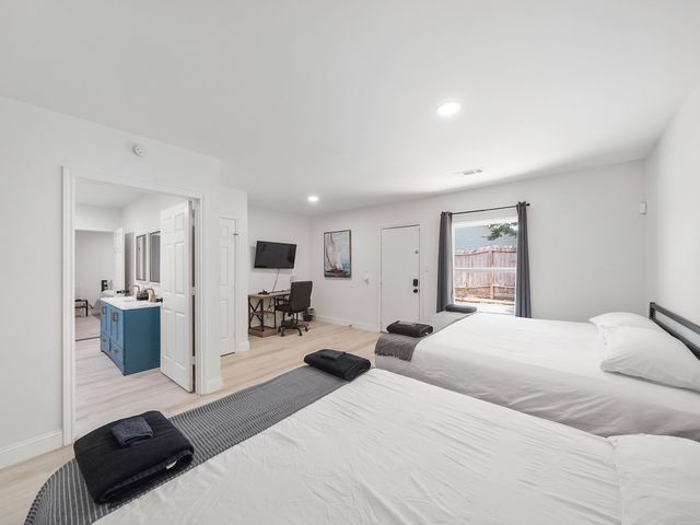 8007 Beluche Drive, Galveston, TX 77551