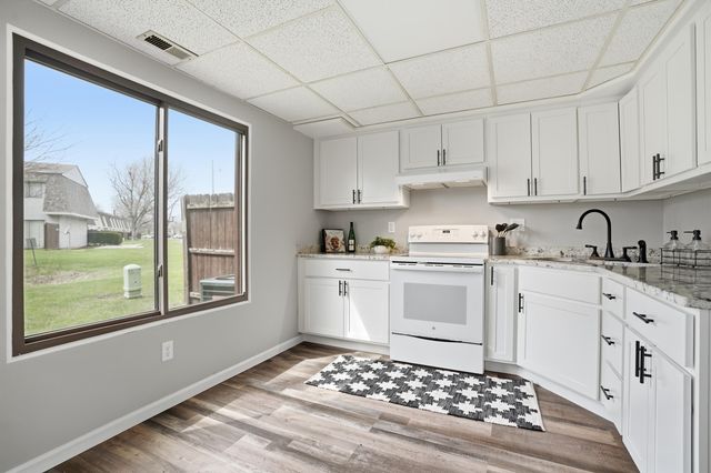 6040 Virginia Street, Merrillville, IN 46410