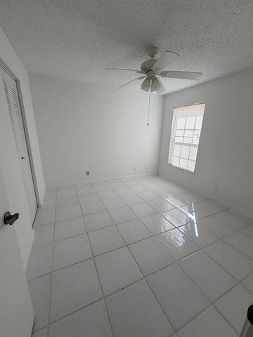 9784 Pavarotti Terrace 102, Boynton Beach, FL 33437