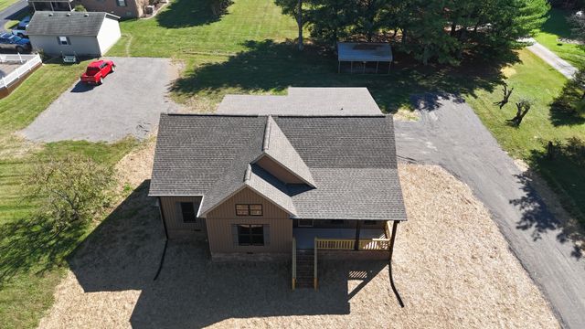 158 Fox Run, Lafayette, TN 37083