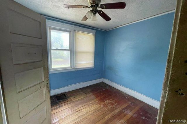 8091 Kenney Street, Detroit, MI 48234