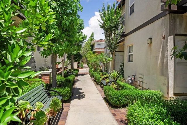 77 S Sierra Madre 13, Pasadena, CA 91107