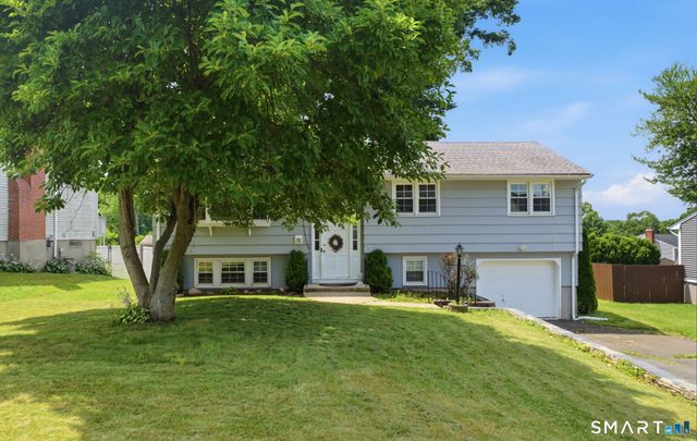77 Clarendon Terrace, Newington, CT 06111