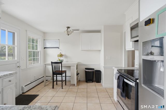 77 Clarendon Terrace, Newington, CT 06111