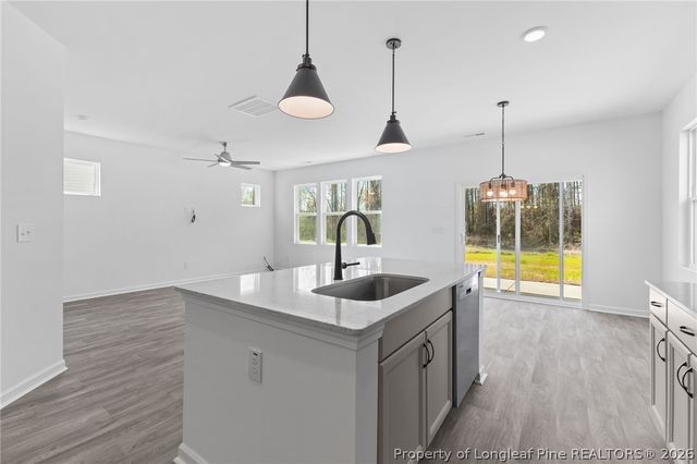 4542 Bunkers Bay Lane, Hope Mills, NC 28371