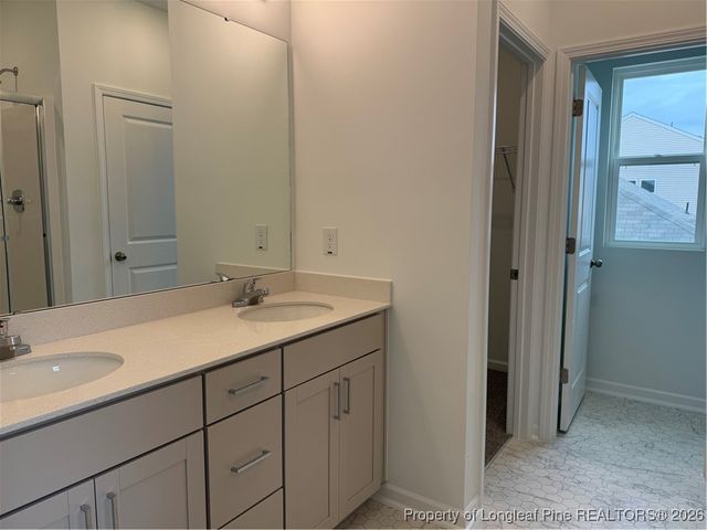 4542 Bunkers Bay Lane, Hope Mills, NC 28371