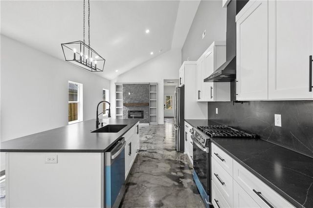 1831 N 14th Street, Kansas City, KS 66104