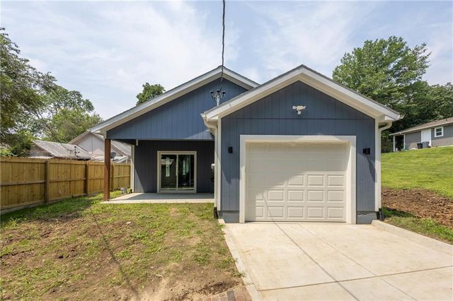 1831 N 14th Street, Kansas City, KS 66104