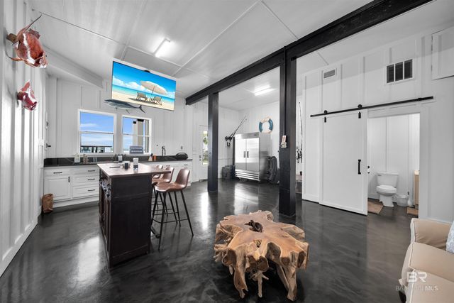 27535 E Beach Boulevard, Orange Beach, AL 36561