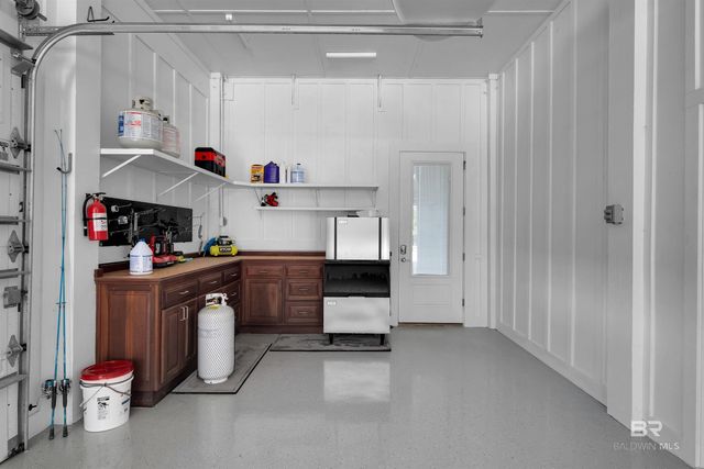 27535 E Beach Boulevard, Orange Beach, AL 36561