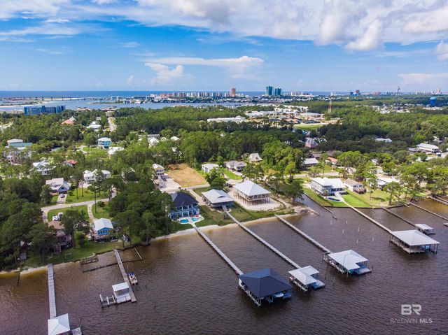 27535 E Beach Boulevard, Orange Beach, AL 36561