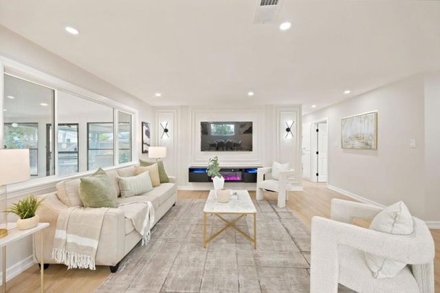 2282 Denair Avenue, San Jose, CA 95122