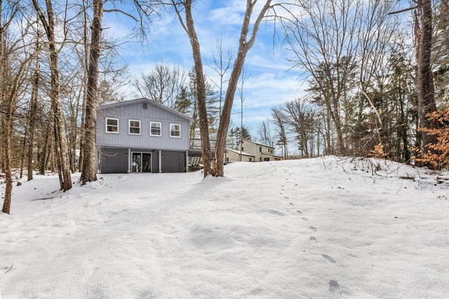15 Davis Drive, Barnstead, NH 03225