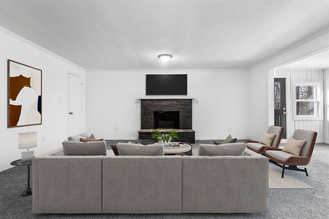 15 Davis Drive, Barnstead, NH 03225