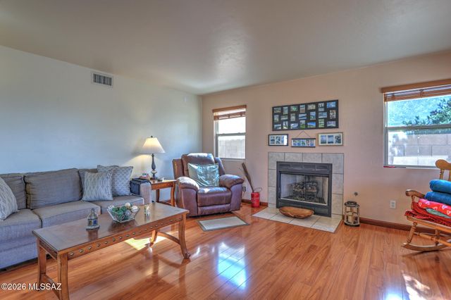 10236 E Buffaloberry Loop, Tucson, AZ 85748