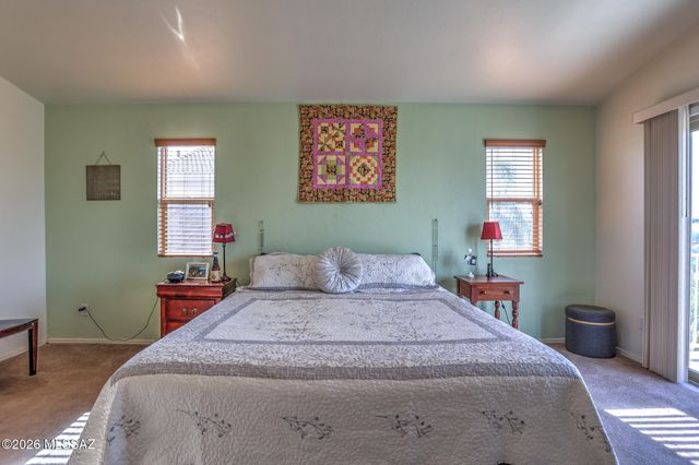 10236 E Buffaloberry Loop, Tucson, AZ 85748