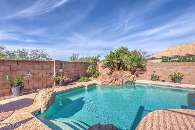 10236 E Buffaloberry Loop, Tucson, AZ 85748