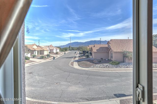 10236 E Buffaloberry Loop, Tucson, AZ 85748