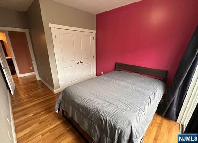 54-56 Oriental Street, Newark, NJ 07104