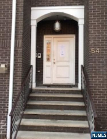 54-56 Oriental Street, Newark, NJ 07104