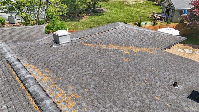 802 South Mountain View Circle, Johnson City, TN 37601