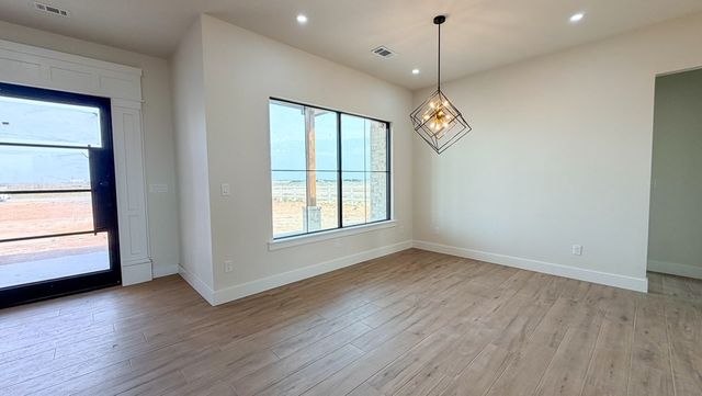 14112 E County Rd 104, Midland, TX 79706