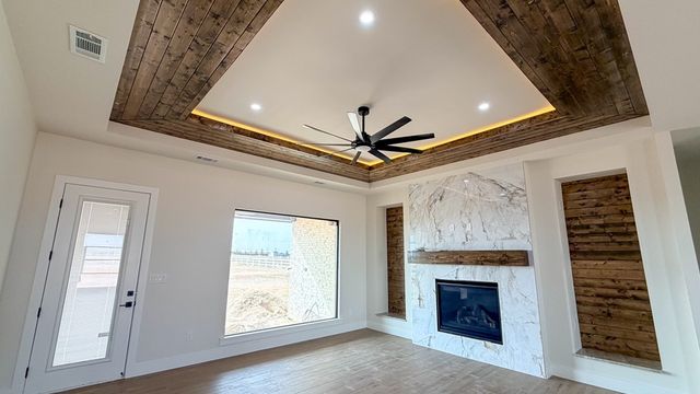 14112 E County Rd 104, Midland, TX 79706