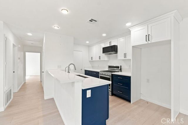 10477 Yosemite, Montclair, CA 91763