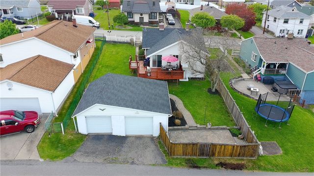 319 Kertis Ave, Plum Boro, PA 15068