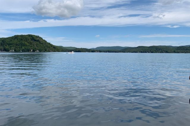 95 Rockview Road, Castleton, VT 05735