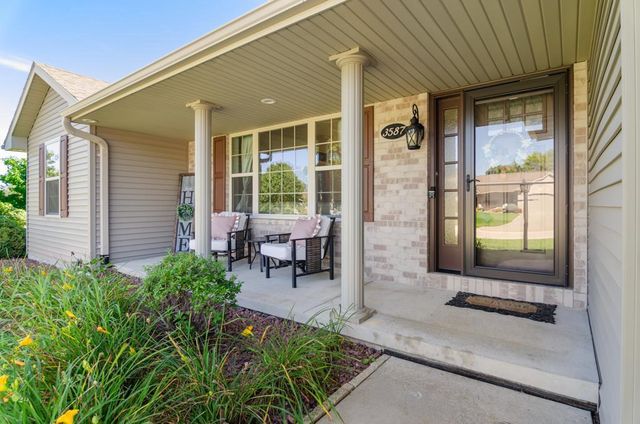 3587 MIGHTY OAK TRAIL, Green Bay, WI 54313